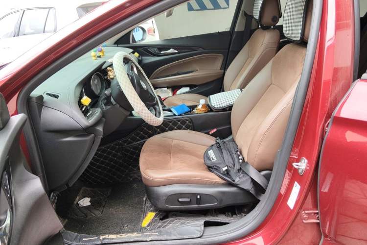 Used Buick Regal 2019 20T Elite Version China VI Standard Left Front Seat