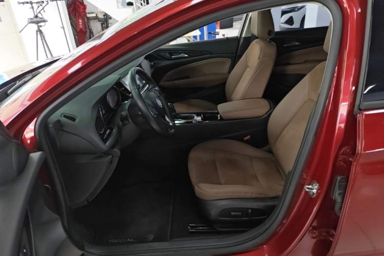Used Buick Regal 2019 20T Elite Version China V Standard Left Front Seat