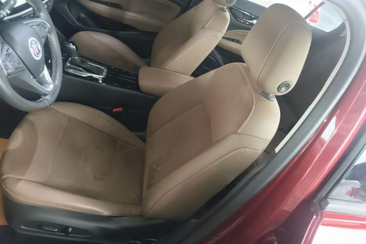 Used Buick Regal 2019 20T Elite Version China VI Standard Left Front Seat