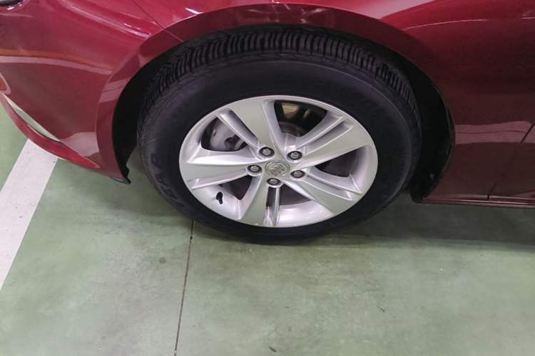 Used Buick Regal 2019 20T Elite Version China VI Standard Left Front Wheel Hub