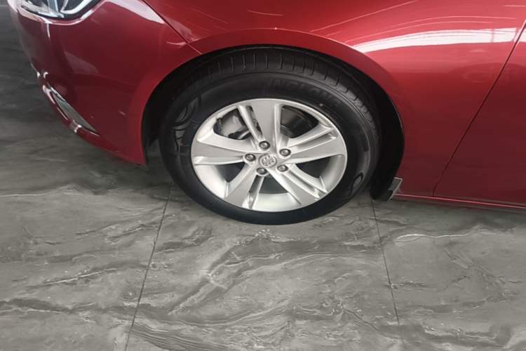 Used Buick Regal 2019 20T Elite Version China VI Standard Left Front Wheel Hub