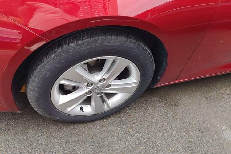Used Buick Regal 2019 20T Elite Version China VI Standard Left Front Wheel Hub