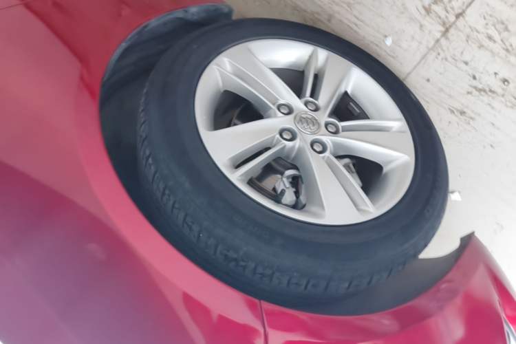 Used Buick Regal 2019 20T Elite Version China V Standard Left Front Wheel Hub