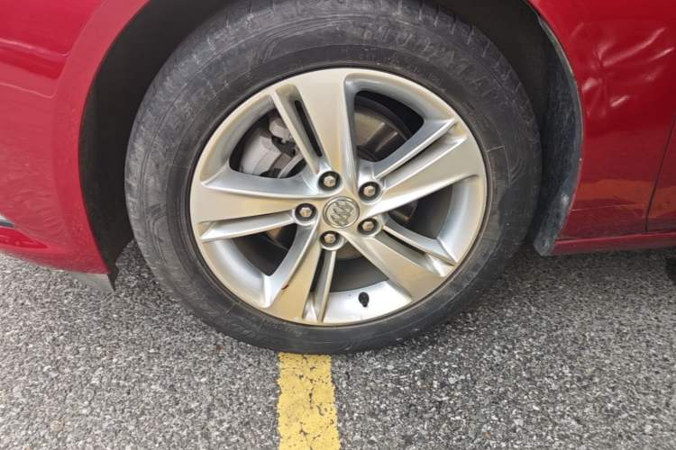 Used Buick Regal 2019 20T Elite Version China VI Standard Left Front Wheel Hub