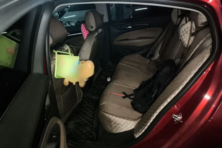 Used Buick Regal 2019 20T Luxury Model China VI Standard Left Rear Seat