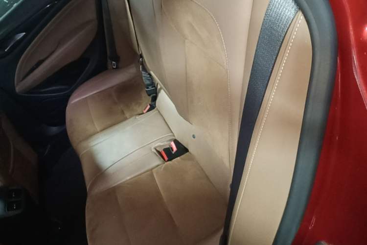 Used Buick Regal 2019 20T Elite Version China VI Standard Left Rear Seat