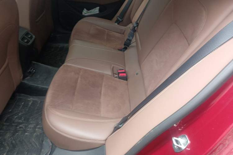 Used Buick Regal 2019 20T Elite Version China V Standard Left Rear Seat