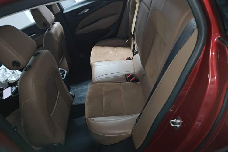 Used Buick Regal 2019 20T Elite Version China V Standard Left Rear Seat