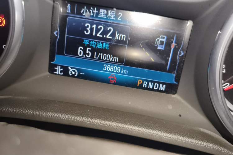 Used Buick Regal 2019 Revised 20T Luxury Version China VI Standard Odometer Close Up