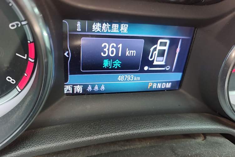 Used Buick Regal 2019 20T Luxury Model China VI Standard Odometer Close Up