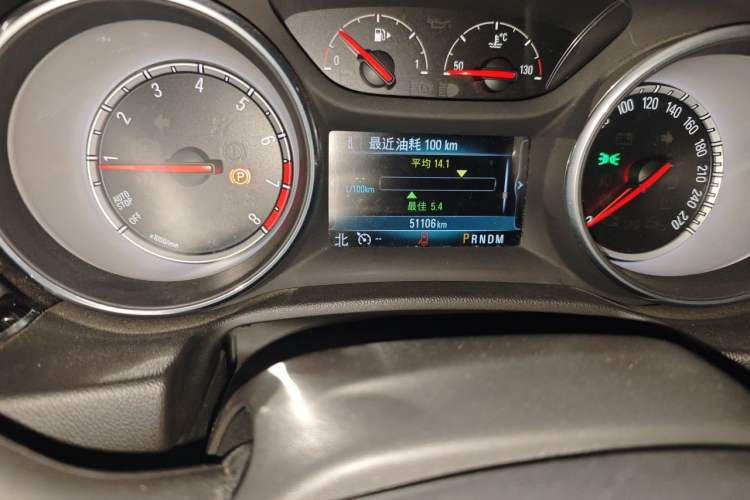 Used Buick Regal 2019 20T Elite Version China V Standard Odometer Close Up
