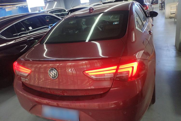 Used Buick Regal 2019 20T Elite Version China VI Standard Rear