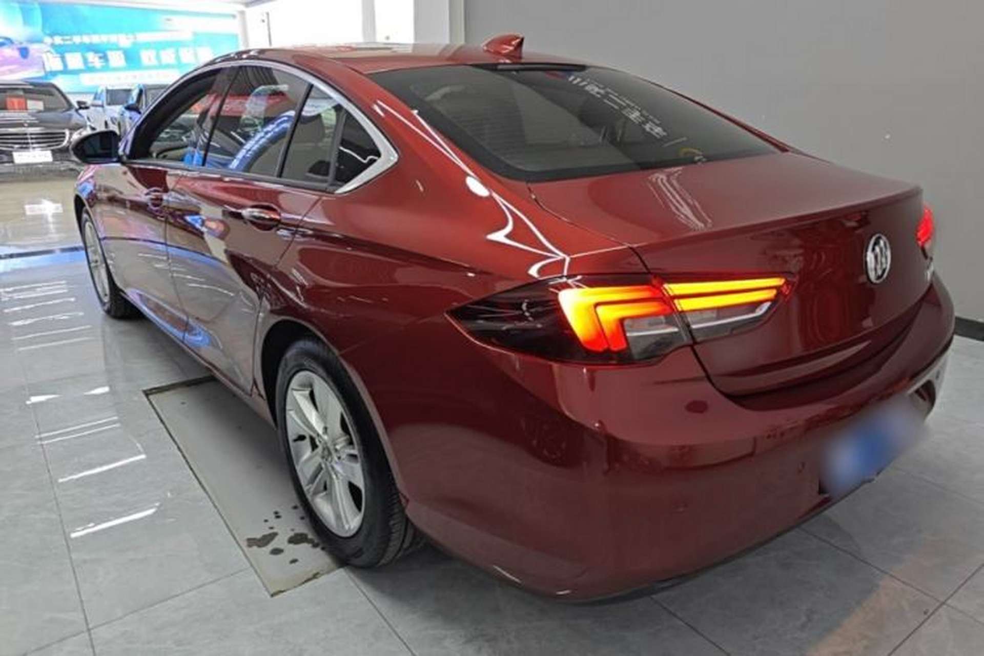 Used Buick Regal 2019 20T Elite Version China VI Standard Rear Left 45 Deg