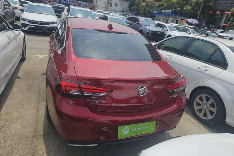 Used Buick Regal 2019 20T Elite Version China VI Standard Rear