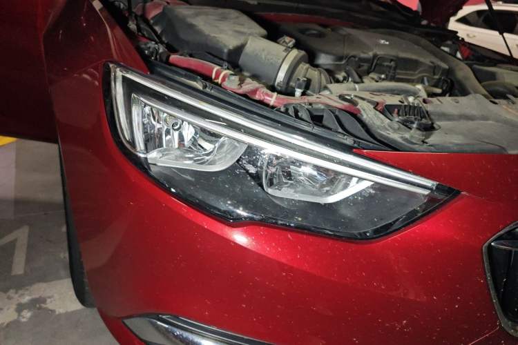 Used Buick Regal 2019 20T Elite Version China VI Standard Right Front Headlight