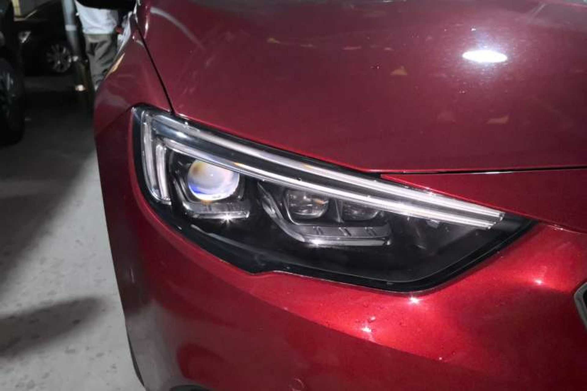Used Buick Regal 2019 Revised 20T Luxury Version China VI Standard Right Front Headlight
