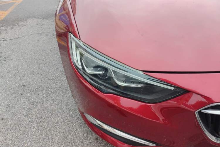 Used Buick Regal 2019 20T Elite Version China VI Standard Right Front Headlight