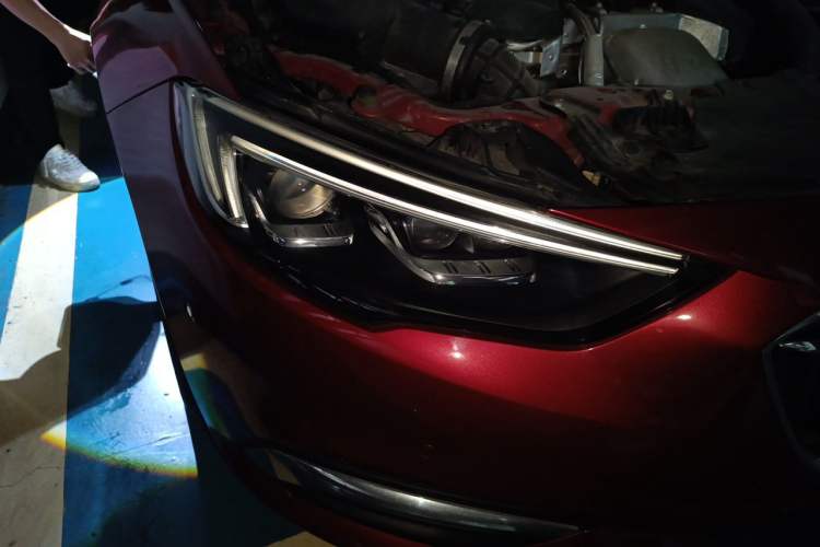 Used Buick Regal 2019 28T Luxury Edition China VI Right Front Headlight