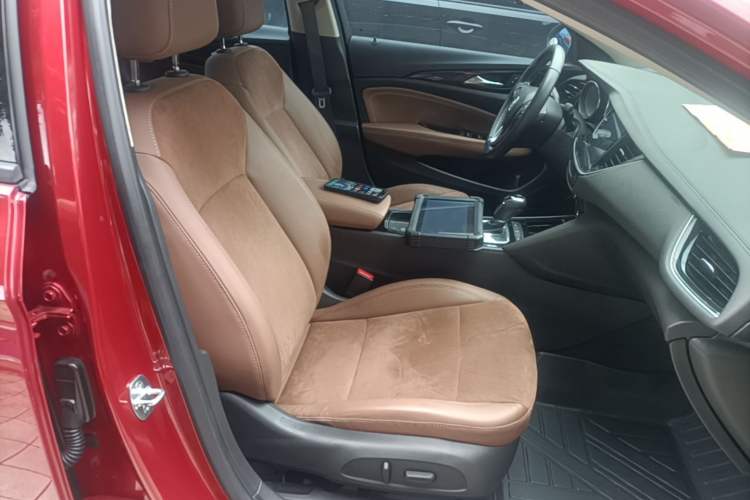 Used Buick Regal 2019 20T Elite Version China V Standard Right Front Seat