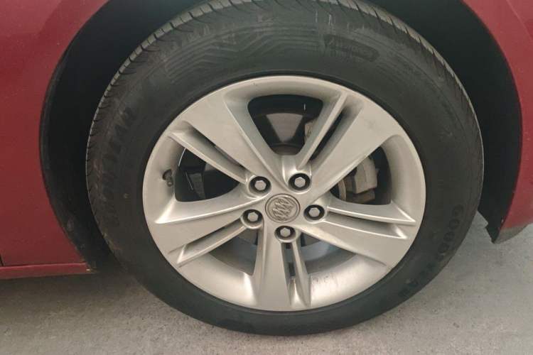 Used Buick Regal 2019 20T Luxury Model China VI Standard Right Front Wheel Hub