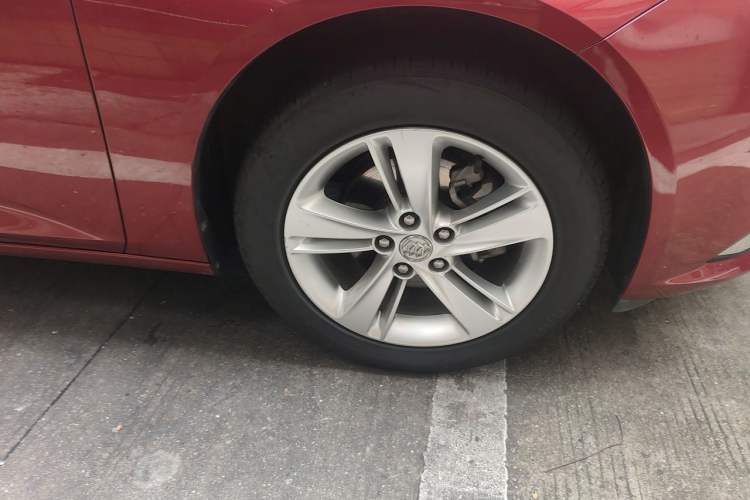 Used Buick Regal 2019 20T Elite Version China V Standard Right Front Wheel Hub