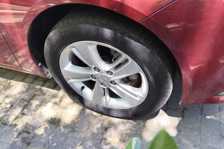 Used Buick Regal 2019 20T Luxury Model China V Standard Right Front Wheel Hub