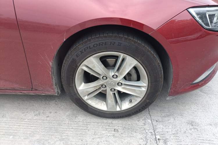 Used Buick Regal 2019 20T Elite Version China VI Standard Right Front Wheel Hub
