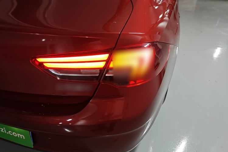 Used Buick Regal 2019 20T Elite Version China V Standard Right Rear Taillight