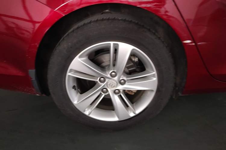 Used Buick Regal 2019 20T Elite Version China VI Standard Right Rear Wheel Hub