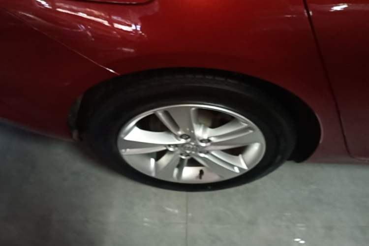 Used Buick Regal 2019 20T Elite Version China VI Standard Right Rear Wheel Hub