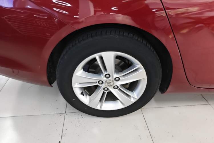 Used Buick Regal 2019 20T Elite Version China V Standard Right Rear Wheel Hub