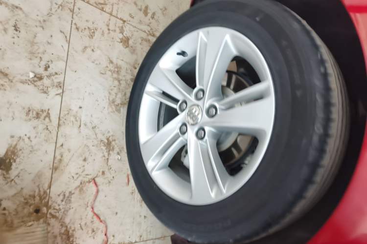 Used Buick Regal 2019 20T Elite Version China V Standard Right Rear Wheel Hub