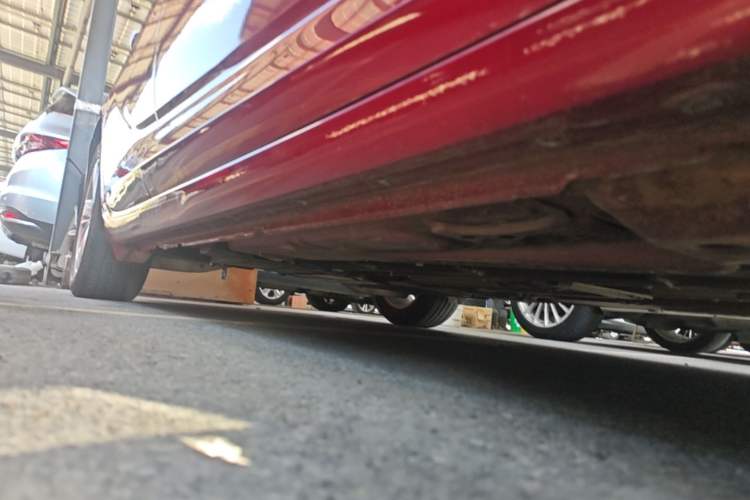 Used Buick Regal 2019 20T Elite Version China VI Standard Right Side Sill