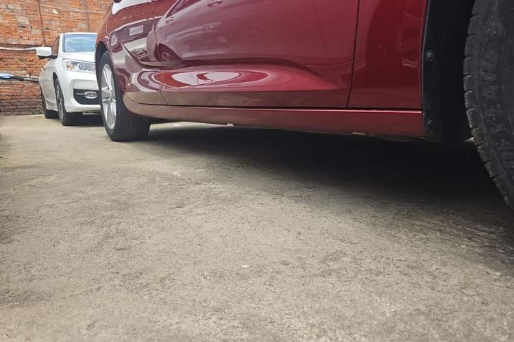 Used Buick Regal 2019 20T Elite Version China VI Standard Right Side Sill