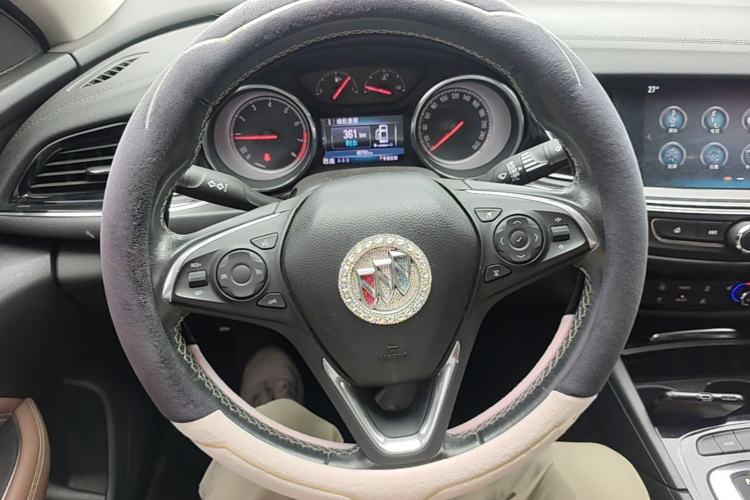 Used Buick Regal 2019 20T Luxury Model China VI Standard Steering Wheel