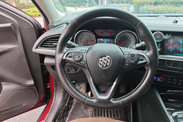 Used Buick Regal 2019 20T Elite Version China VI Standard Steering Wheel