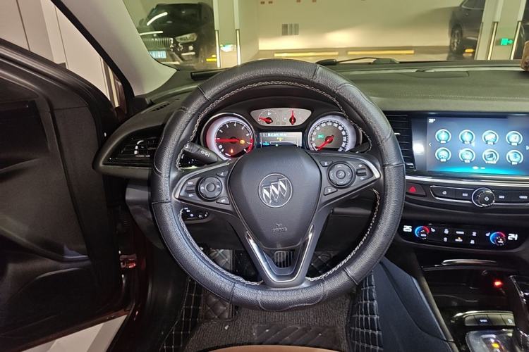 Used Buick Regal 2019 20T Elite Version China VI Standard Steering Wheel