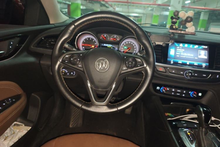 Used Buick Regal 2019 20T Elite Version China V Standard Steering Wheel