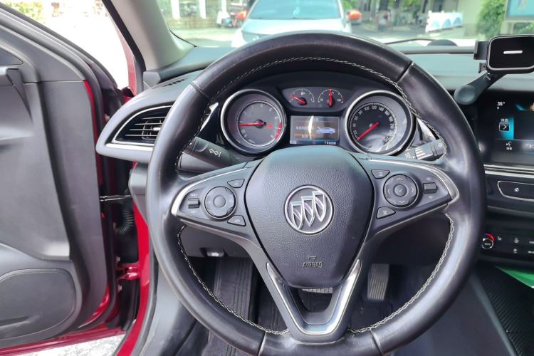 Used Buick Regal 2019 20T Elite Version China V Standard Steering Wheel