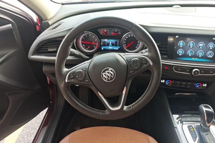 Used Buick Regal 2019 20T Elite Version China VI Standard Steering Wheel