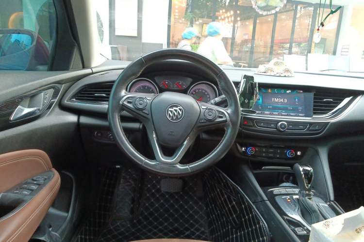 Used Buick Regal 2019 20T Elite Version China VI Standard Steering Wheel