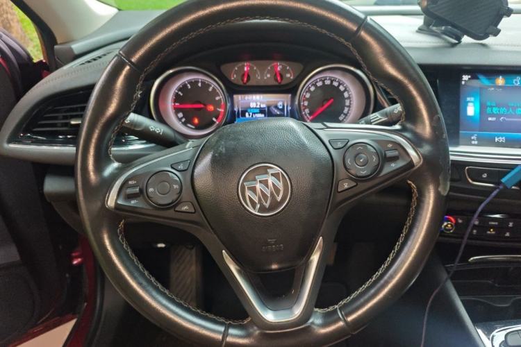 Used Buick Regal 2019 20T Elite Version China VI Standard Steering Wheel