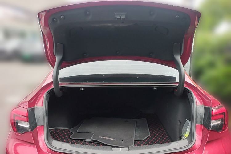 Used Buick Regal 2019 20T Luxury Model China VI Standard Trunk