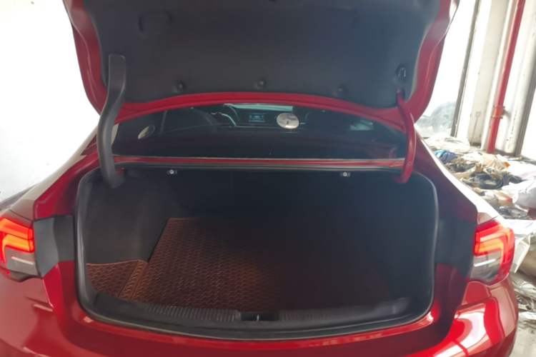 Used Buick Regal 2019 20T Elite Version China V Standard Trunk