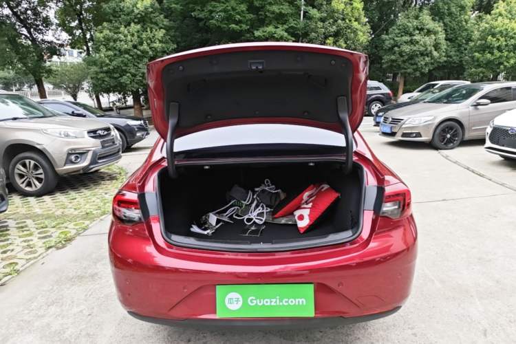 Used Buick Regal 2019 20T Elite Version China V Standard Trunk