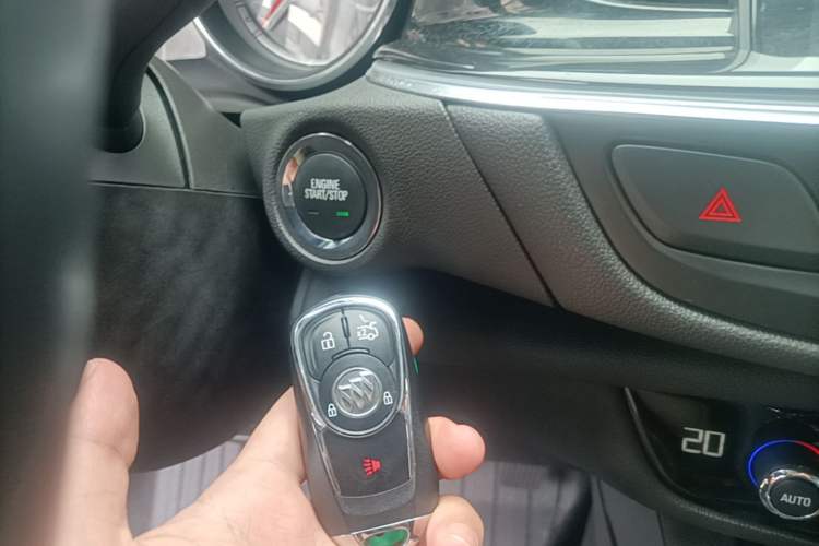 Used Buick Regal 2019 20T Elite Version China V Standard Vehicle Key