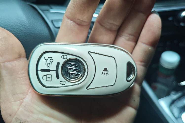 Used Buick Regal 2019 20T Luxury Model China VI Standard Vehicle Key