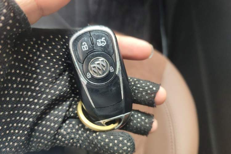 Used Buick Regal 2019 20T Elite Version China V Standard Vehicle Key