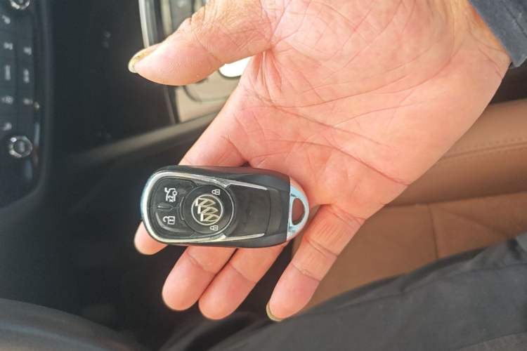 Used Buick Regal 2019 20T Elite Version China VI Standard Vehicle Key