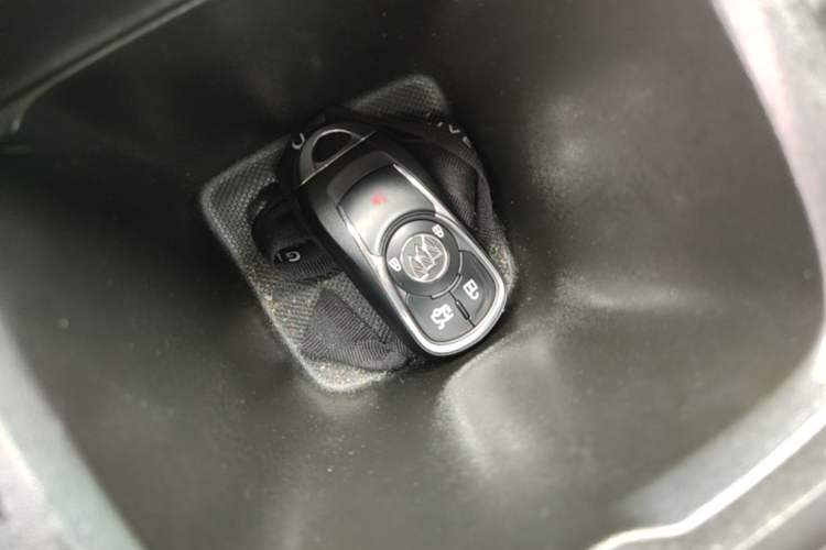 Used Buick Regal 2019 20T Elite Version China VI Standard Vehicle Key